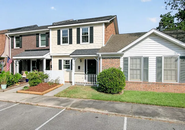 35th image of 719 Williamson Dr, Mount Pleasant, SC 29464 | MLS# 26022097