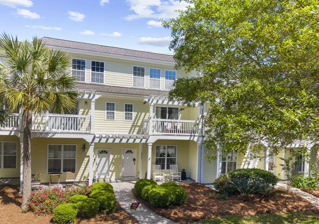 Homes for sale in Johns Island, SC | 2938 Sugarberry Ln, Johns Island, SC 29455 | MLS# 26017750