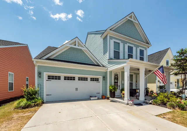 Homes for sale in Ravenel, SC | 232 Summer Tanager Dr, Ravenel, SC 29470 | MLS# 26019336
