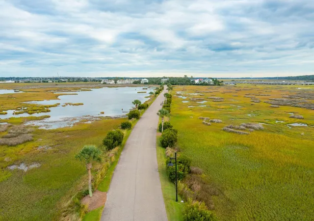 Photo 3 of Single family home for sale at 1420 Headquarters Plantation Dr, Johns Island, SC 29455 | MLS# 25028910 | Listing updated on 2026-08-04