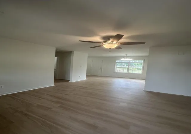 3rd image of 903 Northwood Dr, Orangeburg, SC 29115 | MLS# 26017274