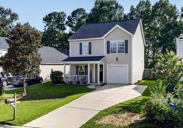 Photo 2 of Single family home for sale at 1007 Friartuck Trl, Ladson, SC 29456 | MLS# 26022727 | Listing updated on 2026-09-15