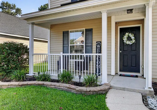 Photo 3 of Single family home for sale at 1007 Friartuck Trl, Ladson, SC 29456 | MLS# 26022727 | Listing updated on 2026-09-15