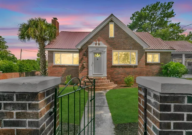 Photo 3 of Single family home for sale at 161 Gordon St, Charleston, SC 29403 | MLS# 26020394 | Listing updated on 2026-09-14