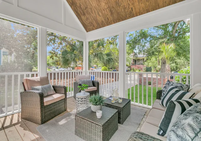 Photo 4 of Single family home for sale at 161 Gordon St, Charleston, SC 29403 | MLS# 26020394 | Listing updated on 2026-09-14