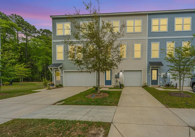 Homes for sale in Hanahan, SC | 2004 Callaway Cir, Hanahan, SC 29410 | MLS# 26009444