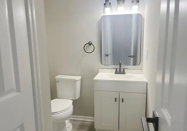 Homes for sale in Charleston, SC | 519 Parkdale Dr #Apt J, Charleston, SC 29414 | MLS# 26014852
