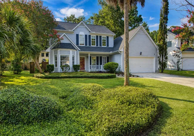 Photo 1 of Single family home for sale at 1281 Horseshoe Bnd, Mount Pleasant, SC 29464 | MLS# 26022533 | Listing updated on 2026-09-16