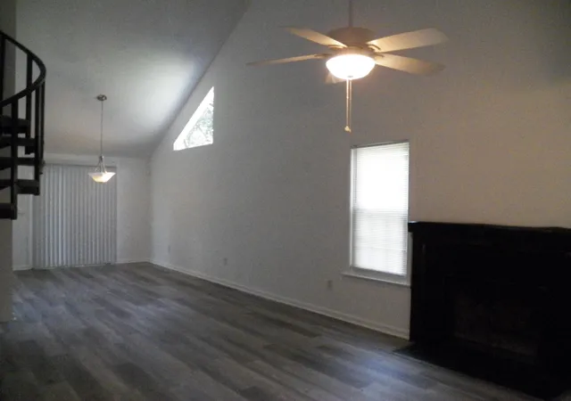 4th image of 105 Commons Wy, Goose Creek, SC 29445 | MLS# 26017930