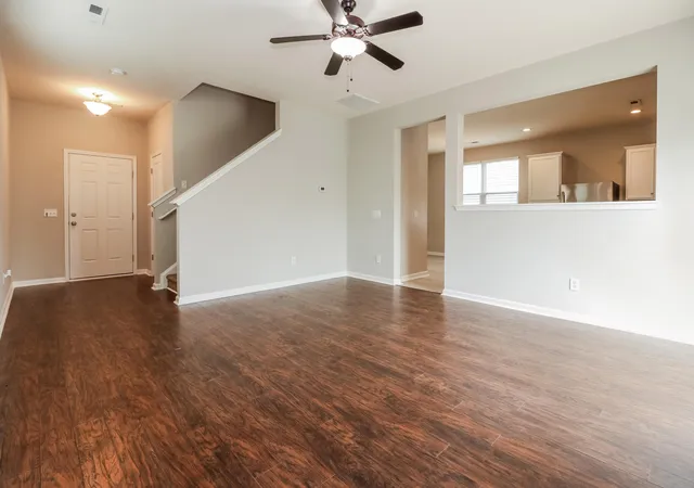 Photo 3 of Single family home for sale at 269 Cameron St, Summerville, SC 29486 | MLS# 26022737 | Listing updated on 2026-09-17