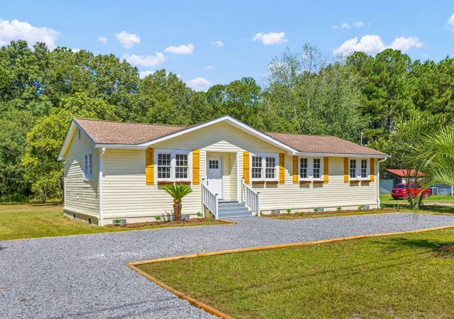 image of 136 Mahoney Ln, Moncks Corner, SC 29461 | MLS# 26022795