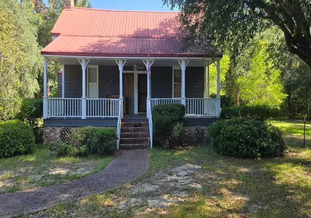 Photo 1 of Single family home for sale at 974 Spruce St, Allendale, SC 29810 | MLS# 26020977 | Listing updated on 2026-09-25