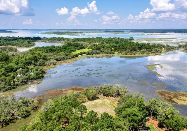 Photo 3 of Sale Pending at 6258 Josie Ridge Rd, Wadmalaw Island, SC 29487 | MLS# 26021194 | Listing updated on 2026-09-17