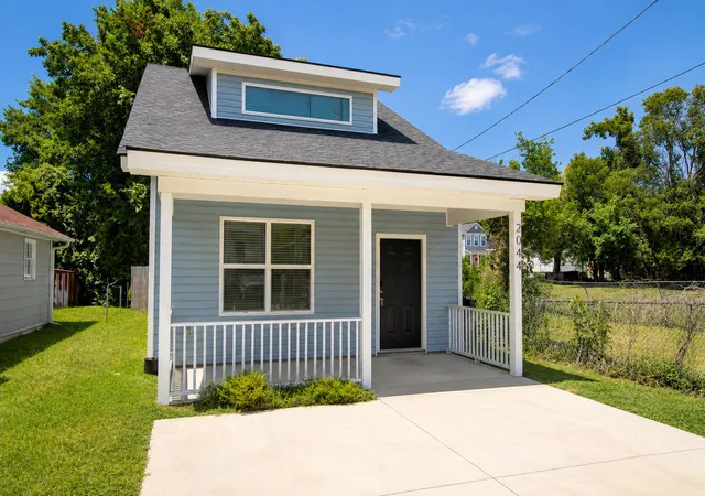 1st image of 2044 Echo Ave, North Charleston, SC 29405 | MLS# 26019120