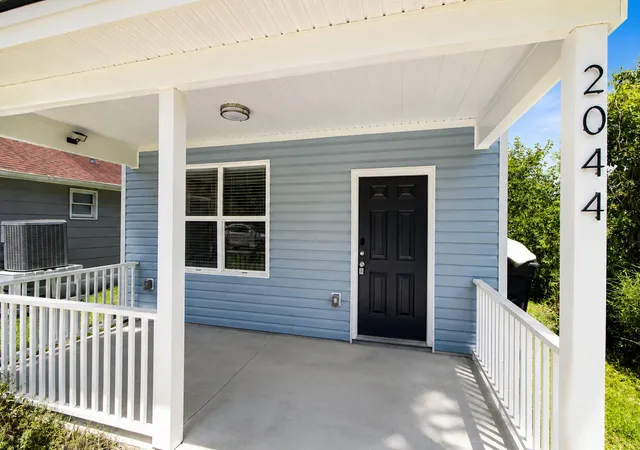 3rd image of 2044 Echo Ave, North Charleston, SC 29405 | MLS# 26019120