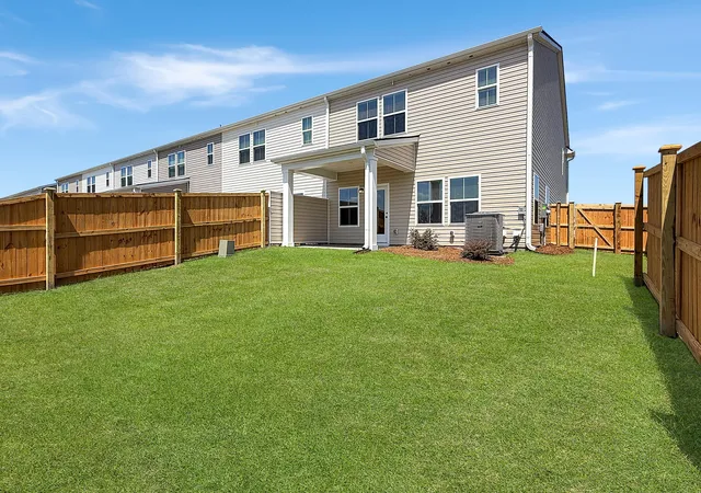 2nd image of 784 Ridgley Dr, Summerville, SC 29486 | MLS# 26023671