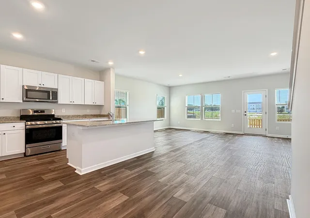 5th image of 784 Ridgley Dr, Summerville, SC 29486 | MLS# 26023671