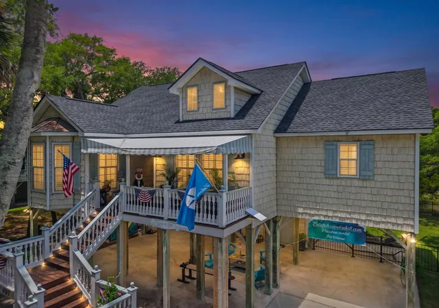 Homes for sale in Edisto Island, SC | 407 Pompano Rd, Edisto Island, SC 29438 | MLS# 26018519