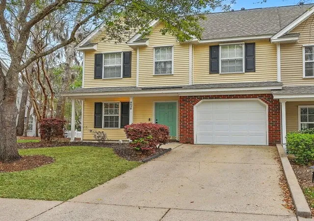 Photo 2 of Townhouse for sale at 8658 Grassy Oak Trl, North Charleston, SC 29420 | MLS# 26019740 | Listing updated on 2026-09-16