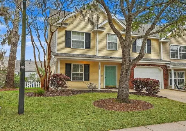 Photo 3 of Townhouse for sale at 8658 Grassy Oak Trl, North Charleston, SC 29420 | MLS# 26019740 | Listing updated on 2026-09-16