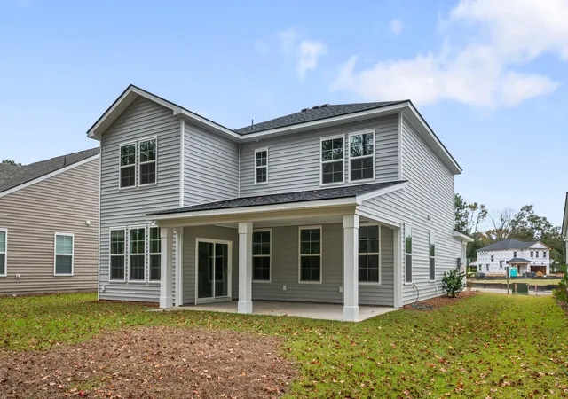 Photo 2 of Sale Pending at 412 Cadbury Loop, Summerville, SC 29486 | MLS# 26022674 | Listing updated on 2026-08-10