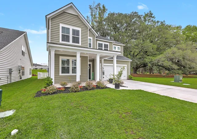 Photo 3 of Single family home for sale at 411 Cropfield Dr, Summerville, SC 29485 | MLS# 26017990 | Listing updated on 2026-09-15