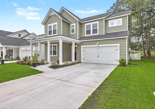 Photo 3 of Single family home for sale at 411 Cropfield Dr, Summerville, SC 29485 | MLS# 26017990 | Listing updated on 2026-09-15