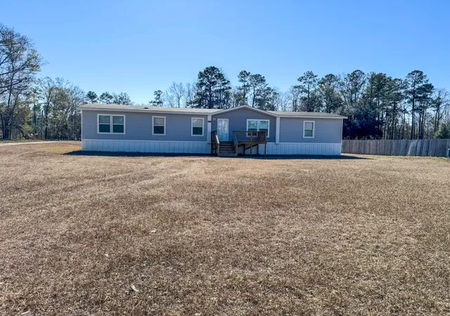 2nd image of 727 Ulmer Lake Dr, Walterboro, SC 29488 | MLS# 26022790