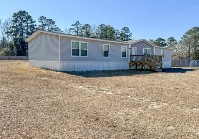 3rd image of 727 Ulmer Lake Dr, Walterboro, SC 29488 | MLS# 26022790