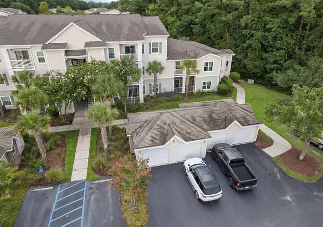 2nd image of 1300 Park W Blvd, Mount Pleasant, SC 29466