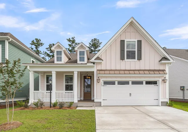 Photo 3 of Single family home for sale at 1 Tuggle Lane Dr, Ridgeville, SC 29472 | MLS# 26023909 | Listing updated on 2026-08-22