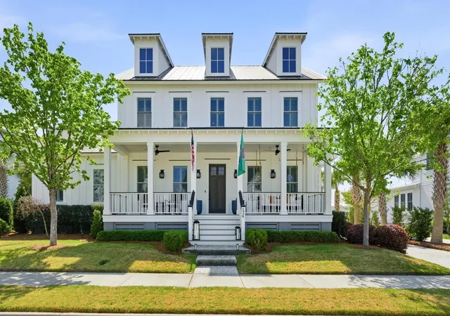 Photo 2 of Single family home for sale at 536 Lesesne St, Daniel Island, SC 29492 | MLS# 26018507 | Listing updated on 2026-08-27