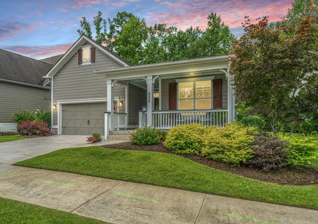 Photo 1 of Single family home for sale at 271 Bateaux Dr, Summerville, SC 29483 | MLS# 26020438 | Listing updated on 2026-09-08