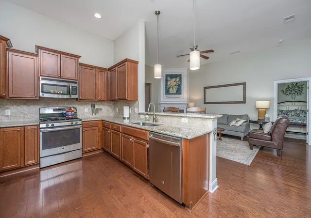 Photo 3 of Single family home for sale at 271 Bateaux Dr, Summerville, SC 29483 | MLS# 26020438 | Listing updated on 2026-09-08