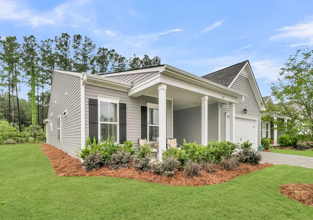 Photo 2 of Single family home for sale at 582 Marsh Cvs Cir, Summerville, SC 29486 | MLS# 26016188 | Listing updated on 2026-10-26