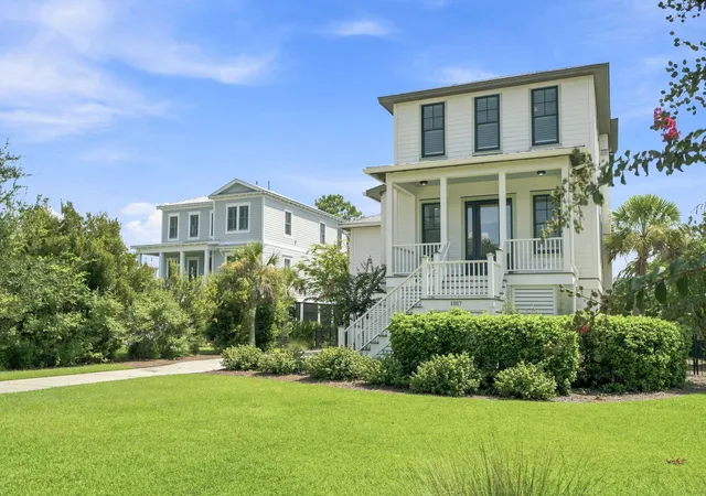 Photo 3 of Single family home for sale at 1817 Rushland Grove Ln, Johns Island, SC 29455 | MLS# 26023855 | Listing updated on 2026-09-18