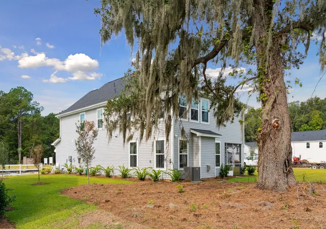 Photo 3 of Single family home for sale at 117 Cotton Tree Pl, Summerville, SC 29483 | MLS# 26023162 | Listing updated on 2026-09-03