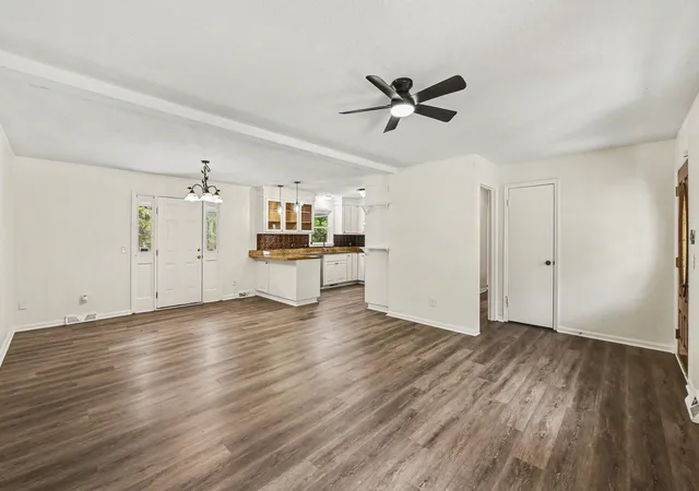 Photo 3 of Single family home for sale at 100 Kent Cir, Ladson, SC 29456 | MLS# 26010308 | Listing updated on 2026-09-15