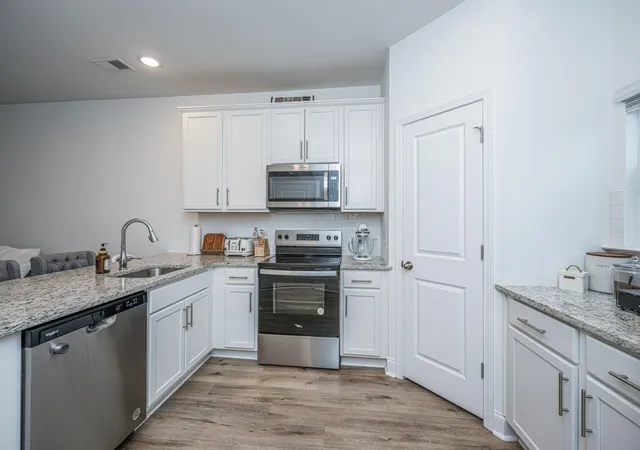 Photo 3 of Townhouse for sale at 206 Cache Ct, Charleston, SC 29414 | MLS# 26009634 | Listing updated on 2026-09-12