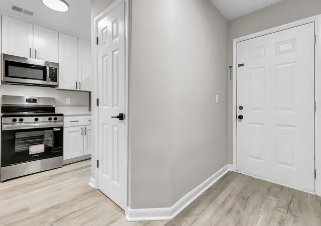 Photo 3 of Townhouse for sale at 1530 Fort Johnson Rd #Apt 1k, Charleston, SC 29412 | MLS# 26020535 | Listing updated on 2026-09-11