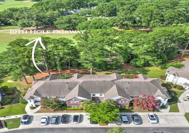 Photo 3 of Townhouse for sale at 182 Golfview Ln, Summerville, SC 29485 | MLS# 26018770 | Listing updated on 2026-09-10