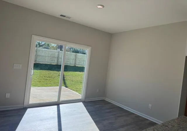 Photo 4 of Sale Pending at 272 Young Town Cir, Orangeburg, SC 29118 | MLS# 24018853 | Listing updated on 2026-08-04