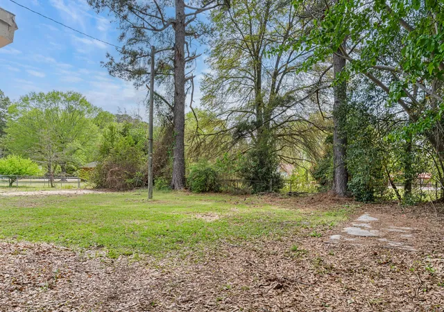 28th image of 1136 Lakeshore Dr, Orangeburg, SC 29115 | MLS# 26016391