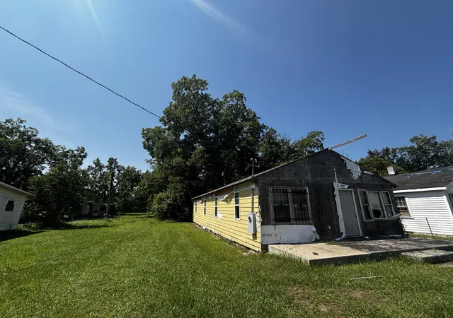 Land for sale at 708 Euclid St, Marion, SC 29571 | MLS# 26022932