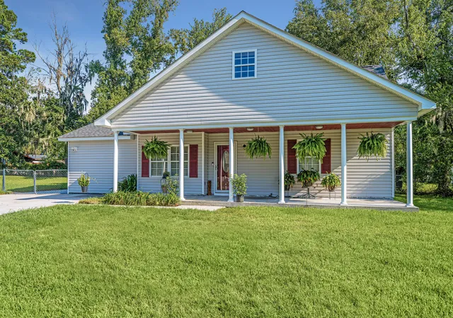 1st image of 401 Iowa Ct, Ladson, SC 29456 | MLS# 26023596
