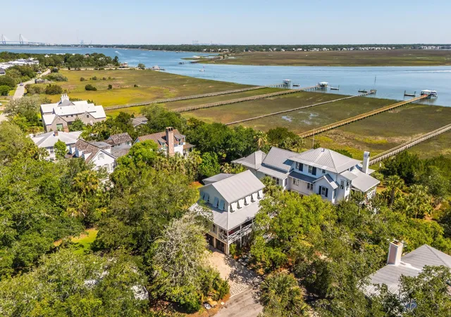 Photo 3 of Single family home for sale at 401 Seabreeze Ln, Sullivans Island, SC 29482 | MLS# 26016820 | Listing updated on 2026-09-05