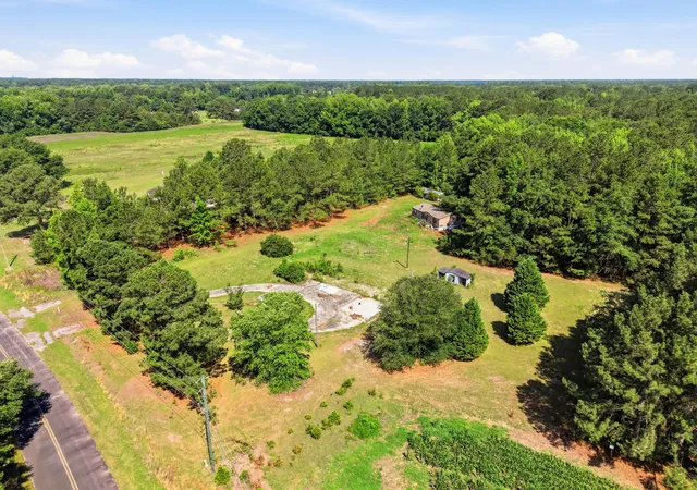 Homes for sale in Manning, SC | 2023 Joseph Lemon And Dingle, Manning, SC 29102 | MLS# 26016136