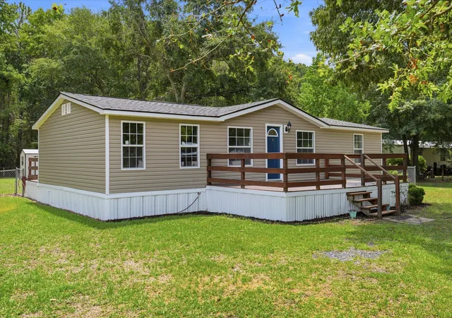 Photo 1 of Manufactured home for sale at 522 Pauline Dr, Bonneau, SC 29431 | MLS# 26021481 | Listing updated on 2026-10-04