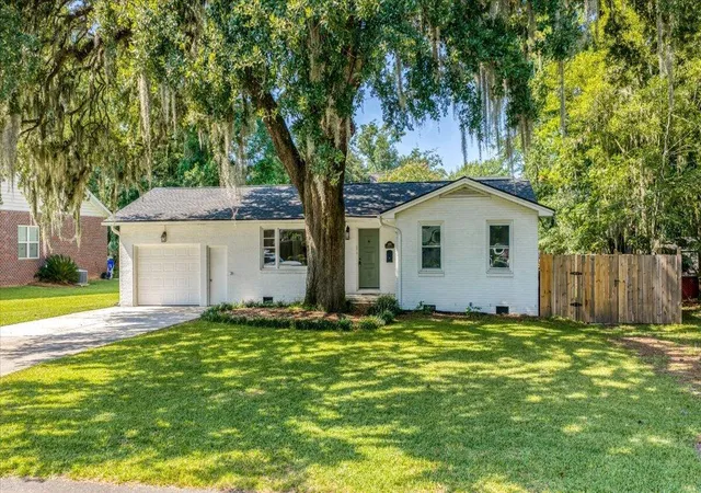 1st image of 5259 Hartford Cir, North Charleston, SC 29405 | MLS# 26023847