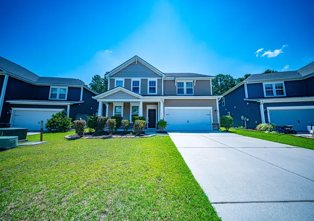 Photo 2 of Single family home for sale at 204 Buttercup Ln, Summerville, SC 29486 | MLS# 26019239 | Listing updated on 2026-07-06